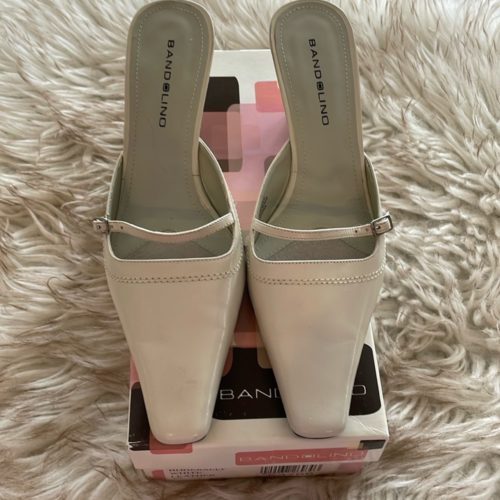 Bandolino Leather 2 3/4” Heel Mule